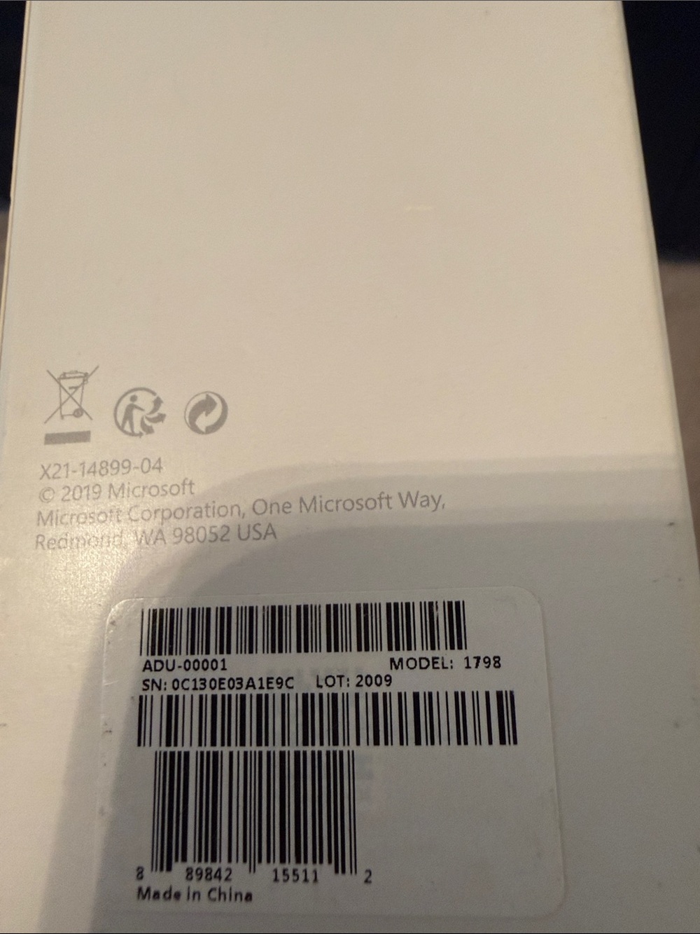 Microsoft Surface 102W Power Supply - Picture 4 of 4